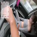 [MP4]最新俏皮可爱日系小姐姐 Naomiii  副驾驶春光无限全裸阳具速